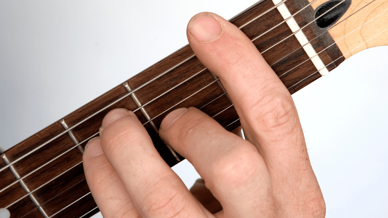 ?¿Cómo puedo hacer la cejilla fácilmente en la guitarra ?✅ - -
